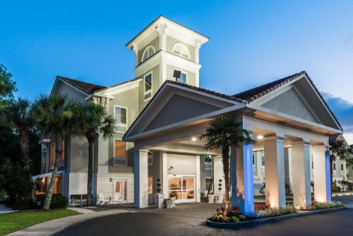 Holiday Inn Express Fairhope - Point Clear