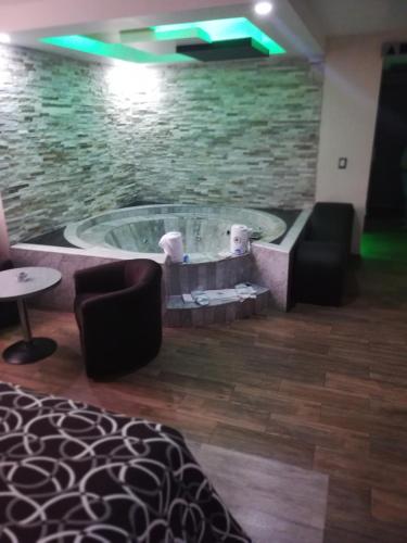 Hotel Ambos Mundos Room Type - Deluxe Suite with Spa Bath