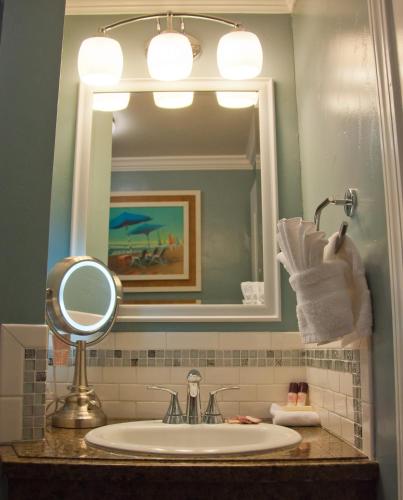 Capitola Beach Suites – Santa Cruz, CA