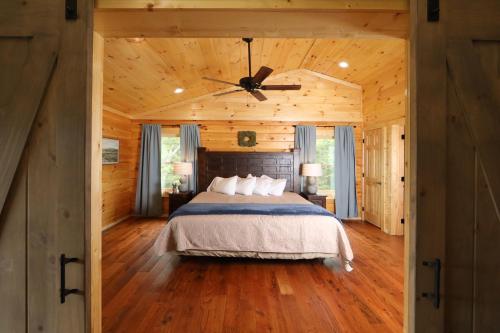 Chalet image 9