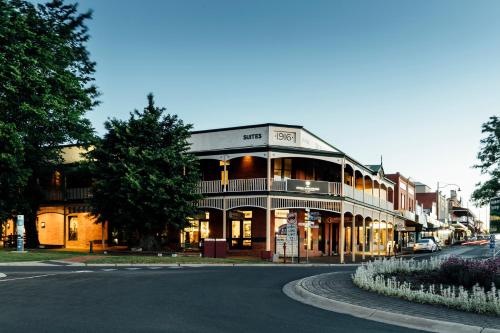 Exterior view, The Royal Daylesford Hotel in Daylesford and Macedon Ranges