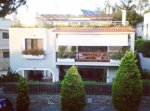Fantastic villa, a 5 minute drive from the beach!, Афины (фото 2)