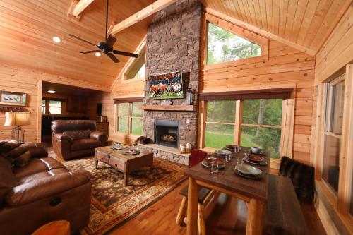 Honey Js Mountain Retreat in Sevierville, USA