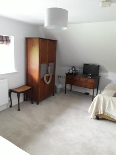 White Horse Inn - image 5