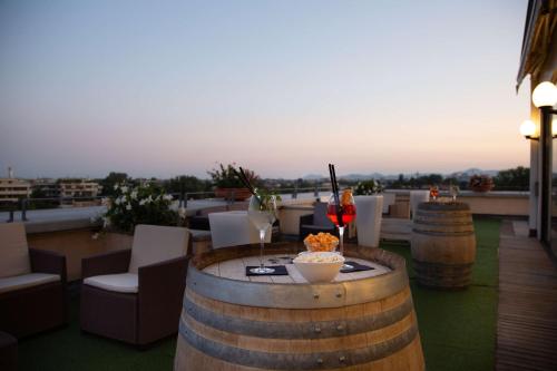 Best Western Hotel Biri - image 2