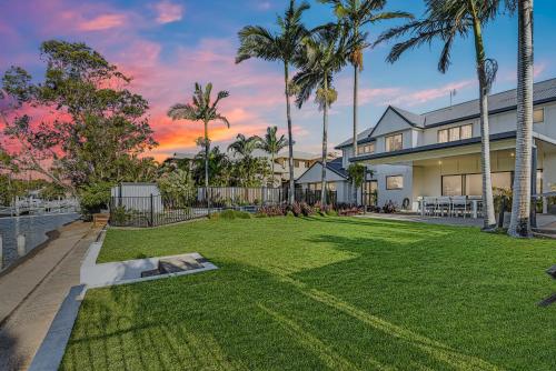 . CANAL HOME NEAR MOOLOOLABA - Kooringal