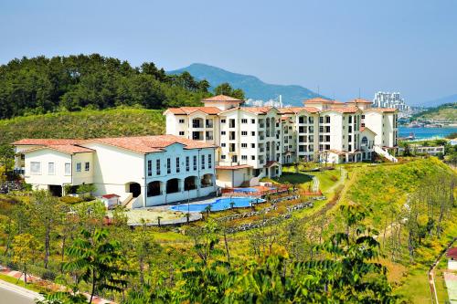 Yeosu Gyeongdo Golf & Resort
