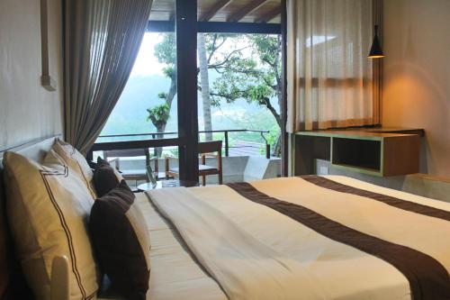 SWP Eco Lodge, Kandy - Tap to explore photos