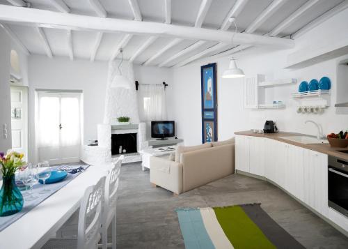 廚房, Kallos of Mykonos - previous Leonis Summer Houses in 阿吉歐尼斯