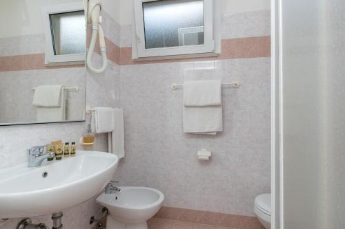 Hotel Villa Carmen - image 4