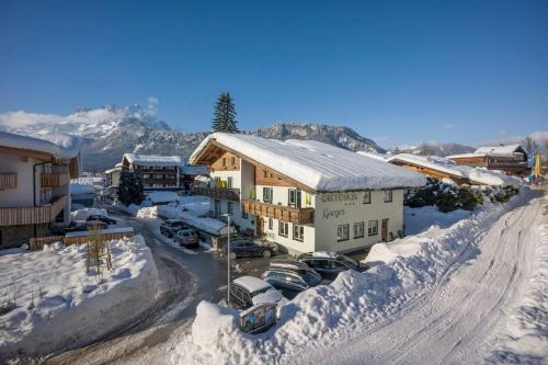Gästehaus Greger - Accommodation - St Johann in Tirol