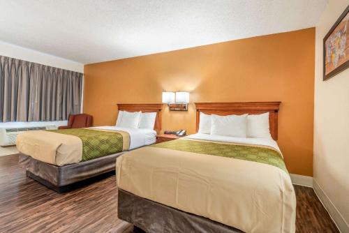 Econo Lodge Downtown in Louisville, USA