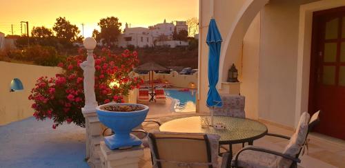  Angel Studios Dahlia Collection in Karterados