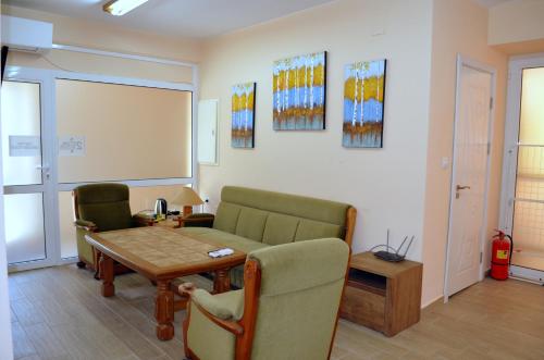 Apart Center 22/7 - image 8