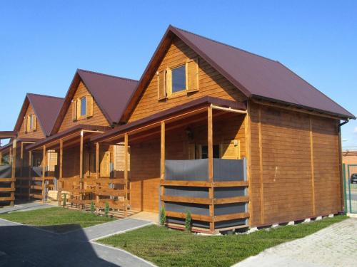 Bungalow with a sunny terrace