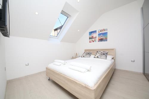 Apartment STARI LISAC - image 3
