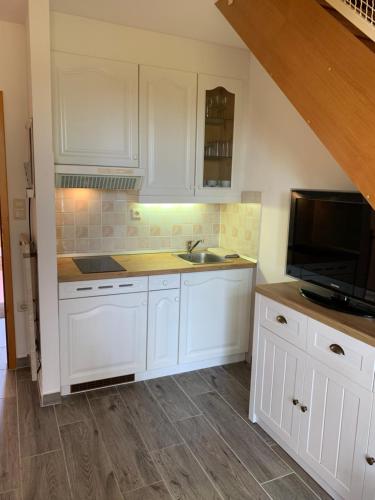 Konyha, Apartma, Prekmurska vas, Trobentica 32 in Moravske Toplice