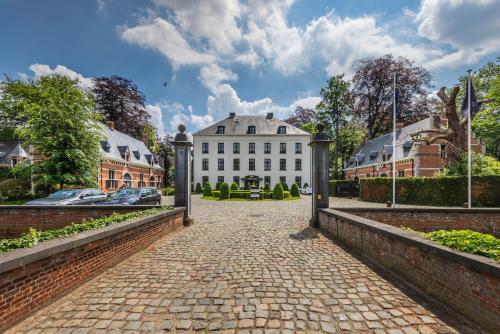  Kasteel Solhof, Pension in Aartselaar bei Hingene