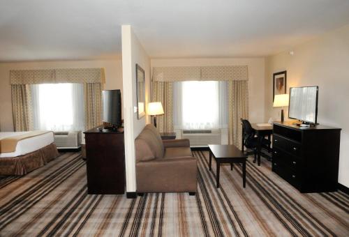 Holiday Inn Express & Suites Cambridge