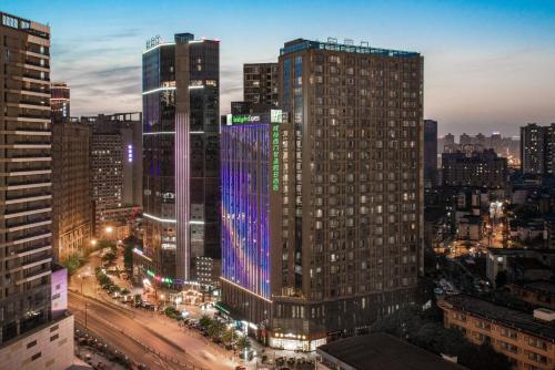 Photo - Holiday Inn Express Chengdu West Gate, an IHG Hotel