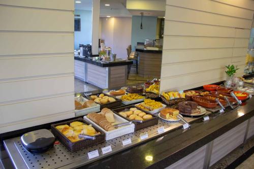 อาหารและเครื่องดื่ม, Aparthotel Twin Towers in ซาโอเบอนาโด โดคัมโป