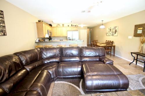 Guadalupe River Retreat - E102 in New Braunfels, USA
