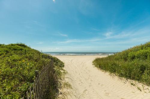 A Perfect View - image 9
