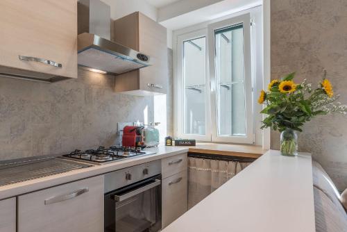 Appia New Cozy Apartment - image 9