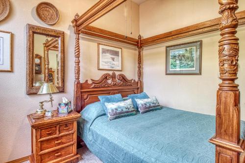 Crazy Horse Retreat in Hermosa, USA