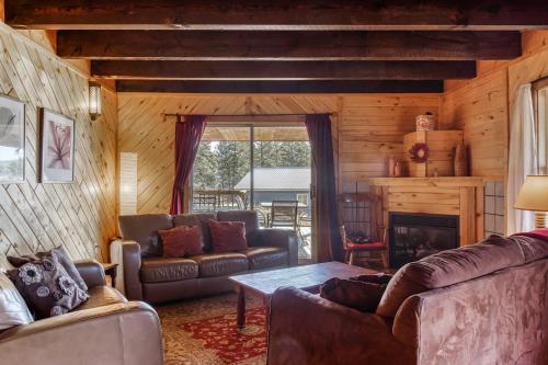Split Pine Cabin in Pagosa Springs, USA