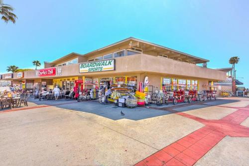 Newport Vacation Memories - image 2