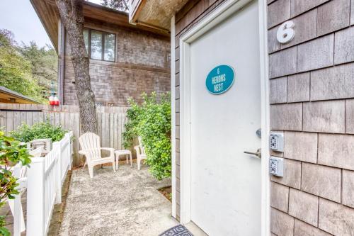 Beaches Inn Fourplex - image 3