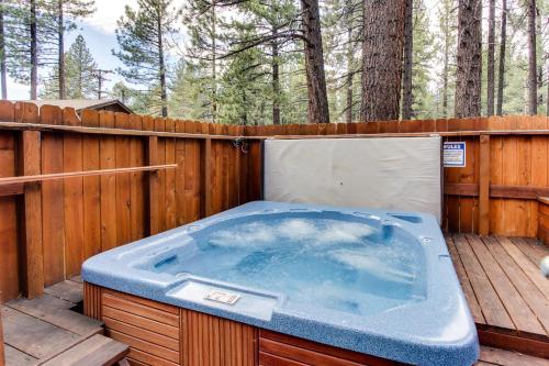 Spruce Grove Washoe Cabin - main image