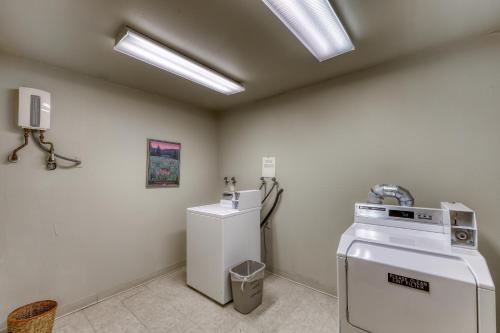 Mountainwood 303 - image 6