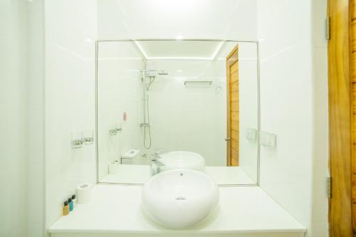 224958921 PERLA Dhangethi