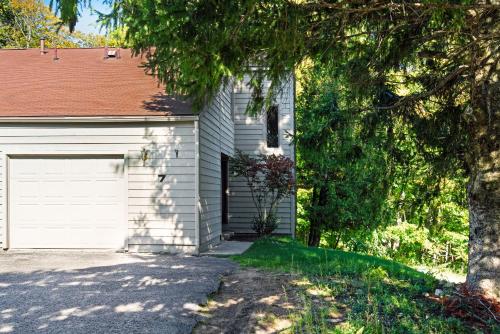 . Hideaway Valley: Condo #7