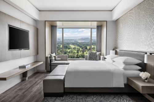 Clark Marriott Hotel photo 1