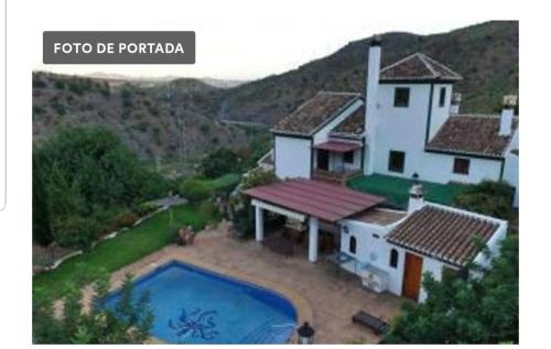  Apartamento en Cortijo totalmente reformado en pleno paraje natural Junto al Caminito del Rey y los sectores mas importantes de escalada A solo 2 minutos de la Estacion de tren in Alora