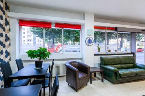 Comfort Hotel Rouen Alba - image 14