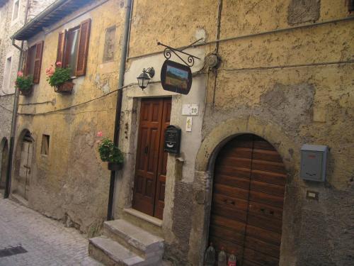 Ieeja, Il Sorriso Dei Monti in Orvinio