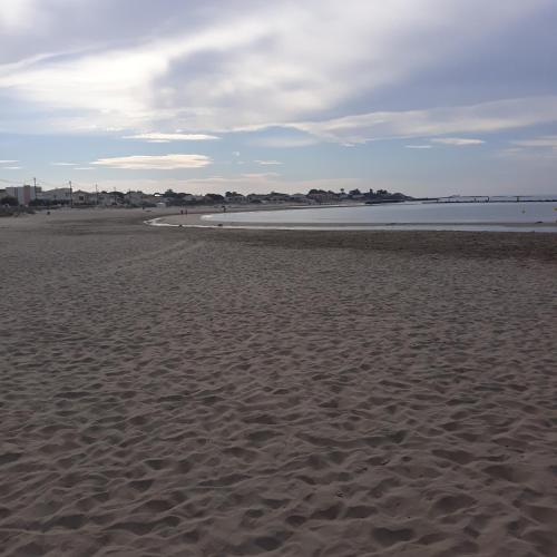 Exterior view, location en bord de mer grau agde near Il Paradiso