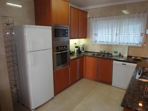 Konyha, Orchidea Terrace in Malveira da Serra