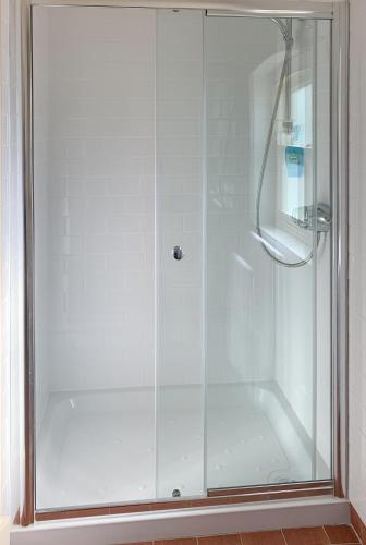 Hollies Farm B&B - image 11