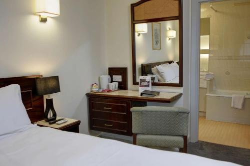 Best Western Heath Court Hotel - image 13