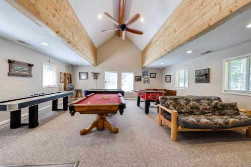 Bear Bottom Cabin - image 9