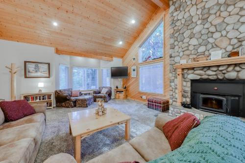 Hatcher's Hideaway in Shaver Lake (CA)