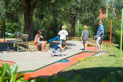 Camping Cisano - San Vito - image 4