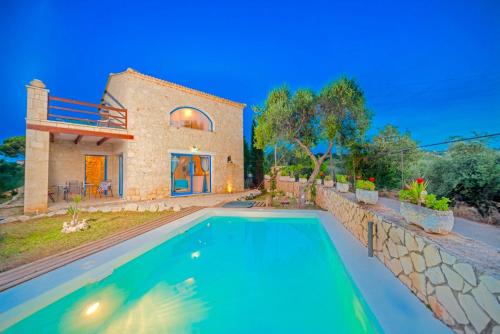  Villa Nout, Pension in Planos