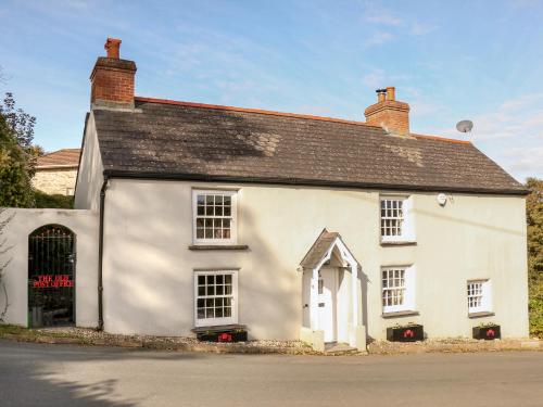 The Old Post Office, , Cornwall