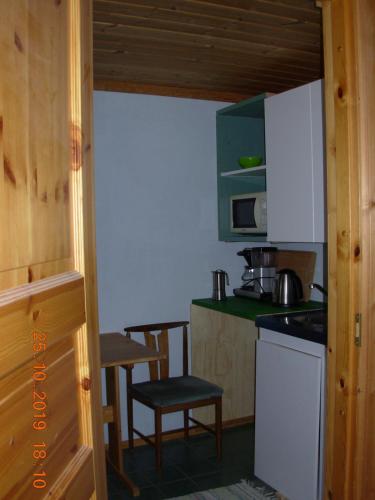 virtuve, Rinne in Saro